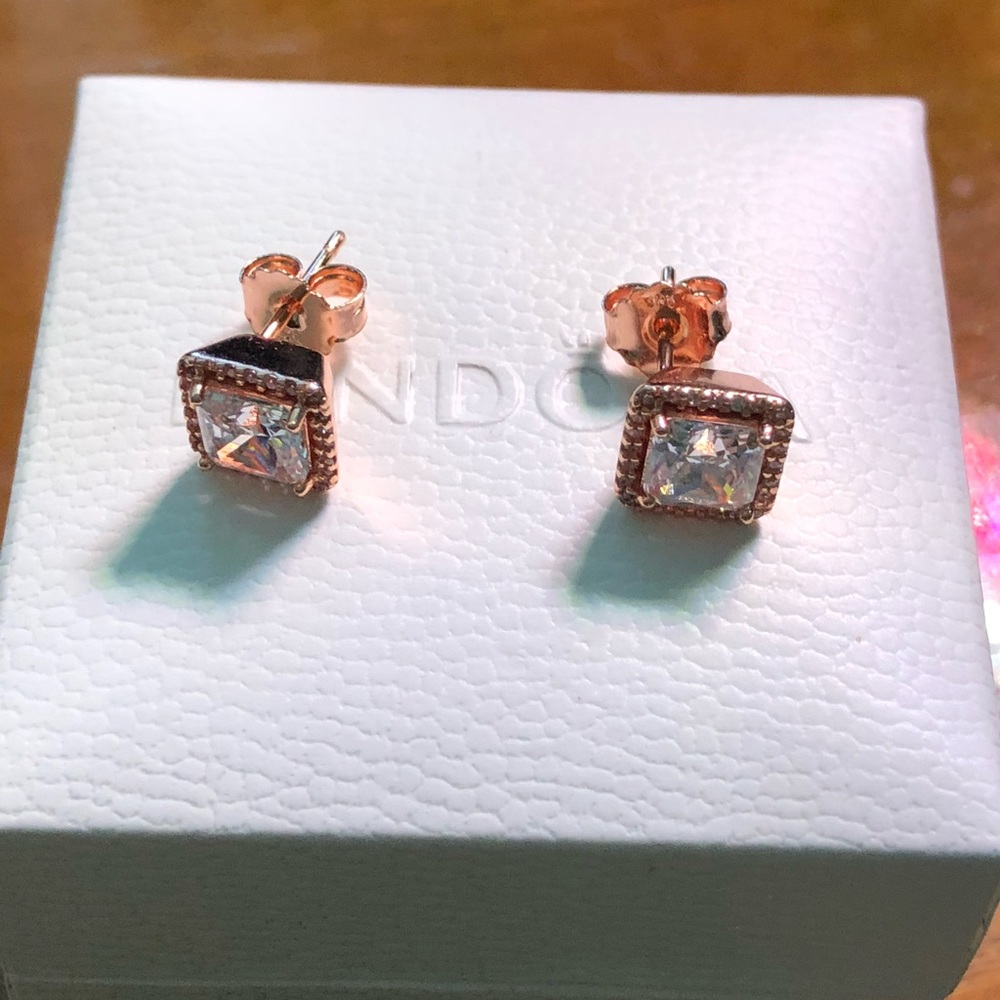 Pandora Timeless Elegance Stud Earrings - Rose - Picture 2 of 5